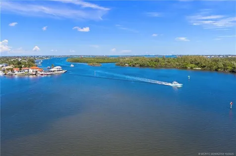 6122 SE Landing Way Stuart FL 34997