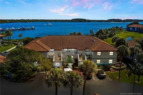 6122 SE Landing Way Stuart FL 34997