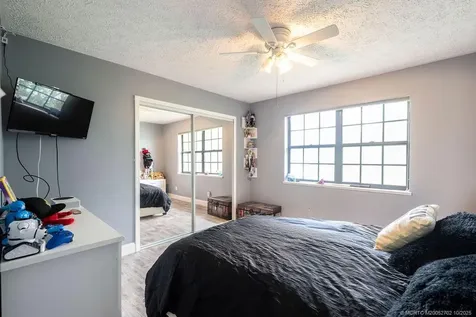 1998 NE San Carlos Calle Street Jensen Beach FL 34957