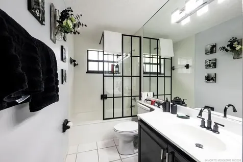 1998 NE San Carlos Calle Street Jensen Beach FL 34957