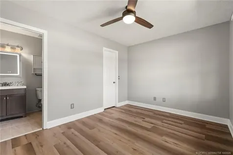 452 SW Todd Avenue Port St Lucie FL 34983