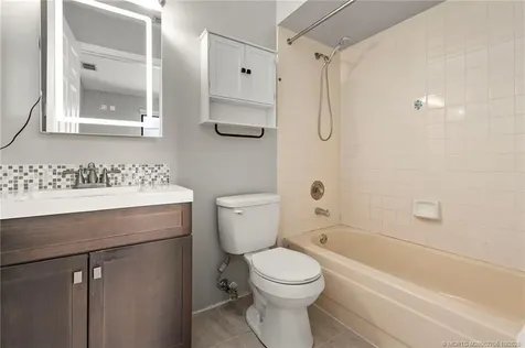 452 SW Todd Avenue Port St Lucie FL 34983