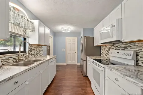 452 SW Todd Avenue Port St Lucie FL 34983