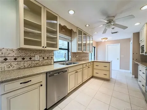 2720 SE Helms Avenue Port St Lucie FL 34952