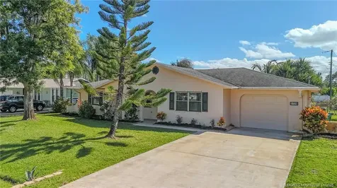 2720 SE Helms Avenue Port St Lucie FL 34952