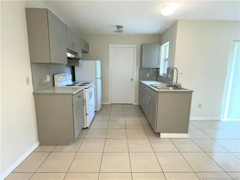 402 S 14th Street Fort Pierce FL 34950