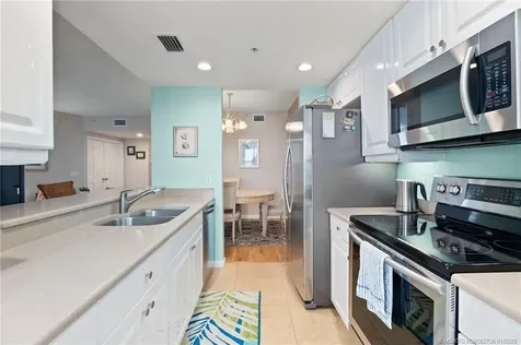 5750 NE Island Cove Way Stuart FL 34996