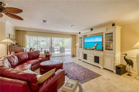 8629 SE Duncan Street Hobe Sound FL 33455