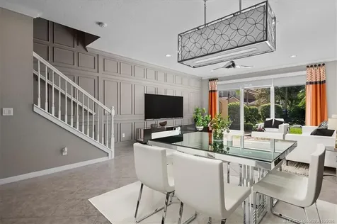 692 SW Glen Crest Way Stuart FL 34997