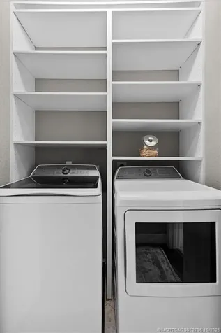 692 SW Glen Crest Way Stuart FL 34997