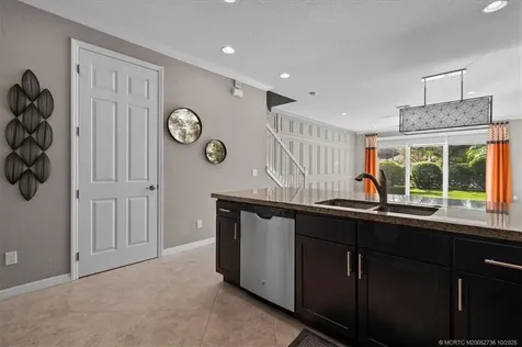 692 SW Glen Crest Way Stuart FL 34997