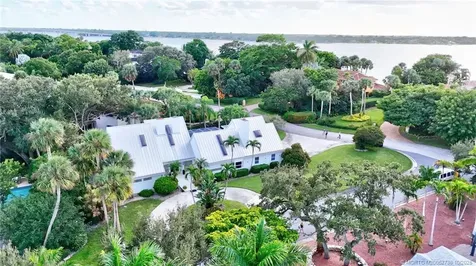 9 Quail Run Lane Stuart FL 34996