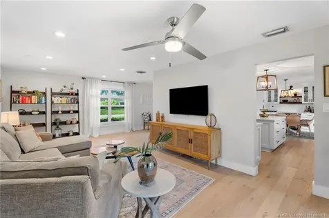 4249 Heather Circle E Palm Beach Gardens FL 33410