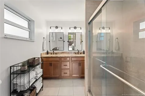 4249 Heather Circle E Palm Beach Gardens FL 33410