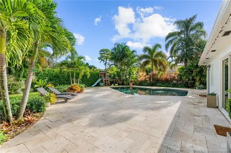 4249 Heather Circle E Palm Beach Gardens FL 33410