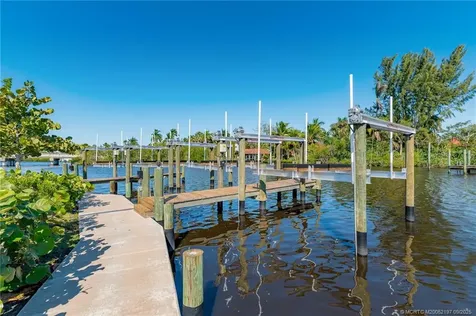 4674 SE Manatee Way Stuart FL 34997