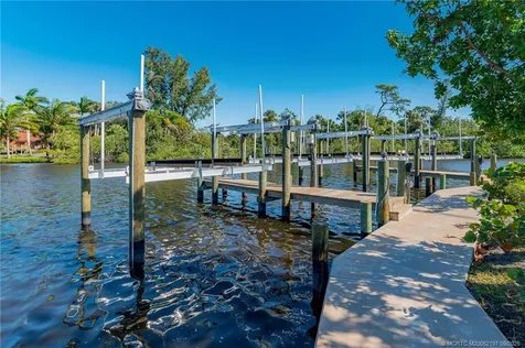 4674 SE Manatee Way Stuart FL 34997