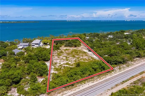 8605 Indian River Drive Fort Pierce FL 34982