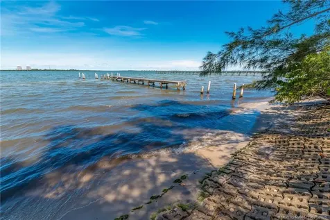 8605 Indian River Drive Fort Pierce FL 34982