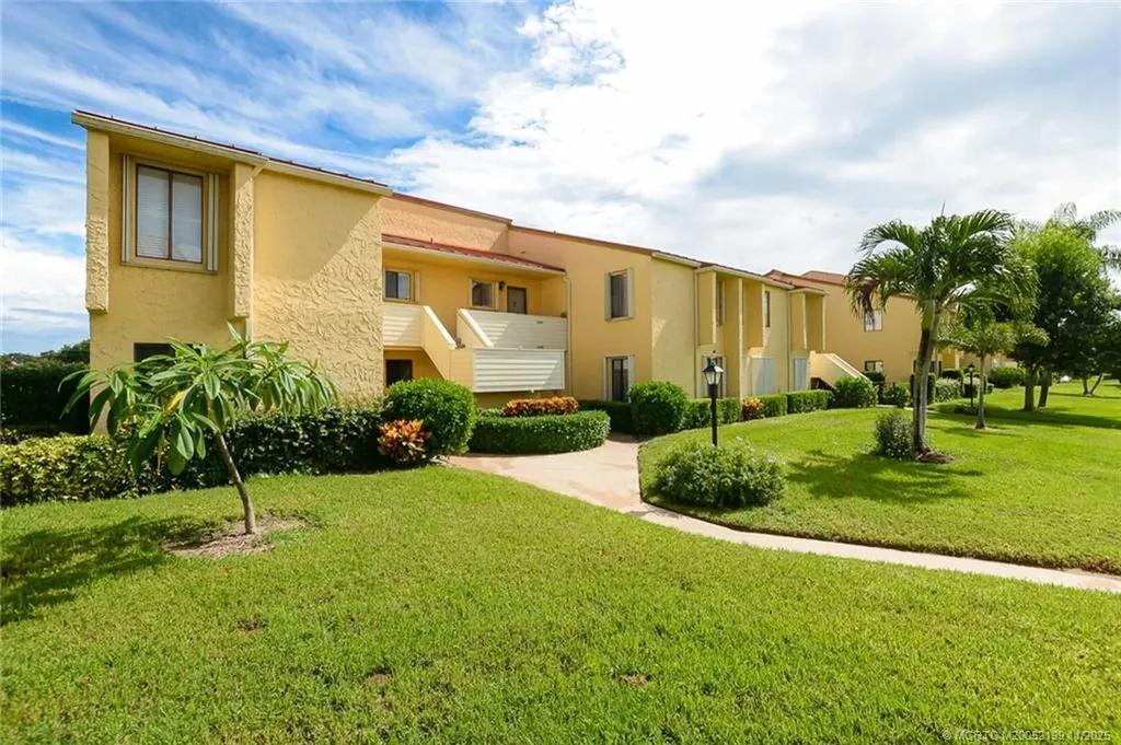 5373 SE Miles Grant Road Stuart FL 34997