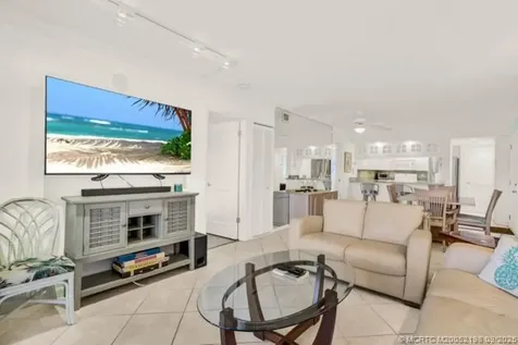 544 NE Plantation Road Stuart FL 34996