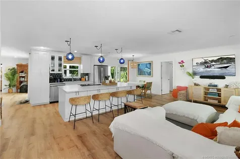 4756 SE Manatee Terrace Stuart FL 34997