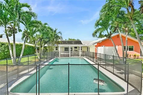 4756 SE Manatee Terrace Stuart FL 34997