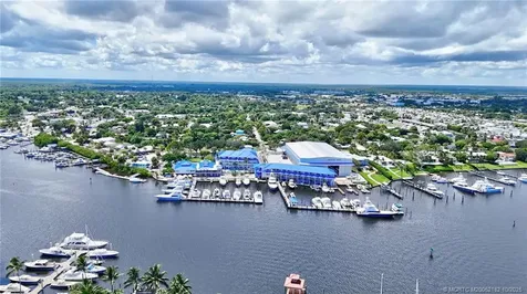 4756 SE Manatee Terrace Stuart FL 34997