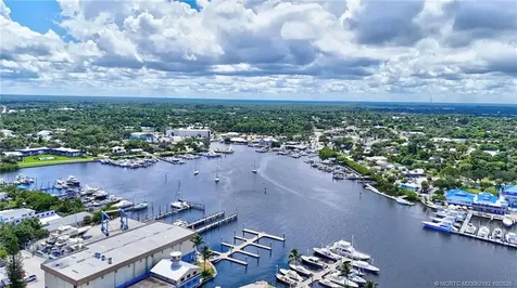 4756 SE Manatee Terrace Stuart FL 34997