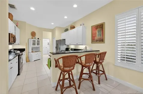 548 NE Canoe Park Circle Port St Lucie FL 34983