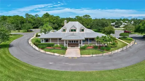 548 NE Canoe Park Circle Port St Lucie FL 34983