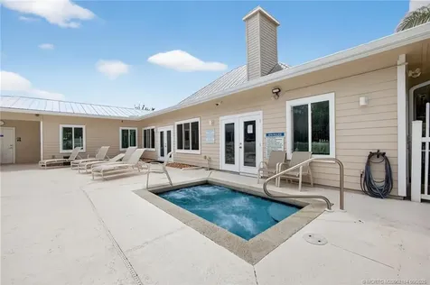 548 NE Canoe Park Circle Port St Lucie FL 34983