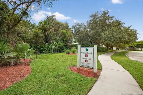 548 NE Canoe Park Circle Port St Lucie FL 34983