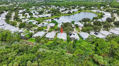 548 NE Canoe Park Circle Port St Lucie FL 34983