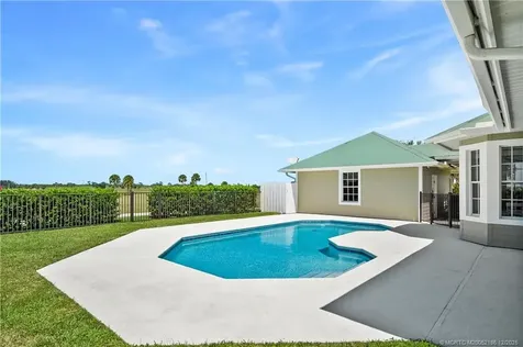 13700 SW Groveside Drive Stuart FL 34956