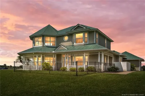 13700 SW Groveside Drive Stuart FL 34956