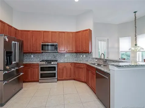 446 NW Brookville Court Port St Lucie FL 34986