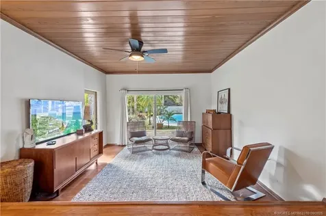 1001 S 11th Street Fort Pierce FL 34950