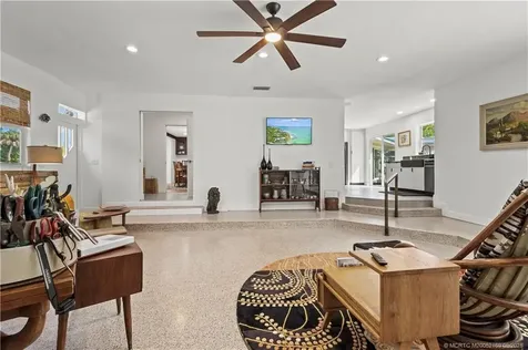 1001 S 11th Street Fort Pierce FL 34950