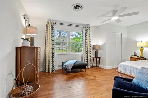 1001 S 11th Street Fort Pierce FL 34950