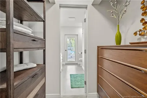 1001 S 11th Street Fort Pierce FL 34950