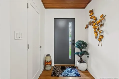 1001 S 11th Street Fort Pierce FL 34950