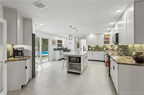 1001 S 11th Street Fort Pierce FL 34950