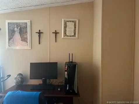 2401 NW 21st Terrace Boynton Beach FL 33436