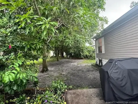 2401 NW 21st Terrace Boynton Beach FL 33436