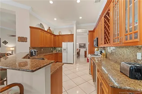 127 NW Magnolia Lakes Boulevard Port St Lucie FL 34986