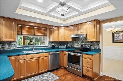 2164 SE Saint Lucie Boulevard Stuart FL 34996