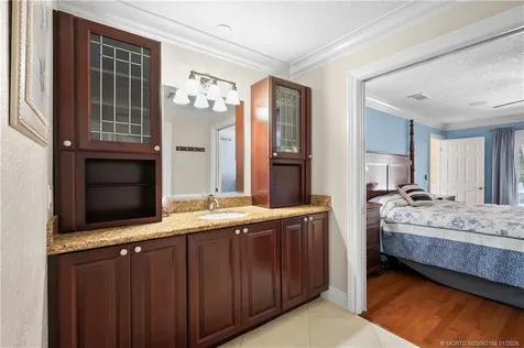 2164 SE Saint Lucie Boulevard Stuart FL 34996