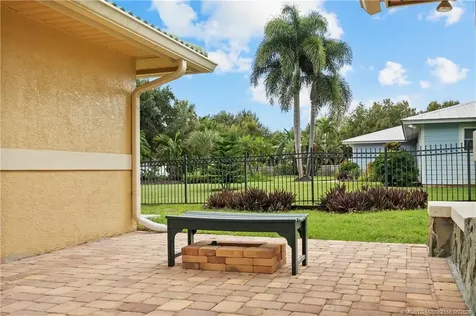 2164 SE Saint Lucie Boulevard Stuart FL 34996
