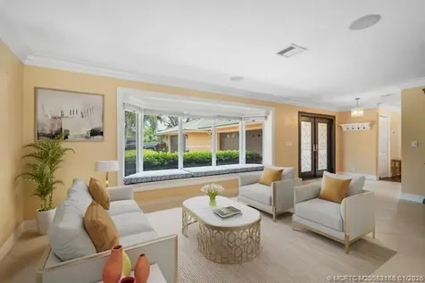 2164 SE Saint Lucie Boulevard Stuart FL 34996